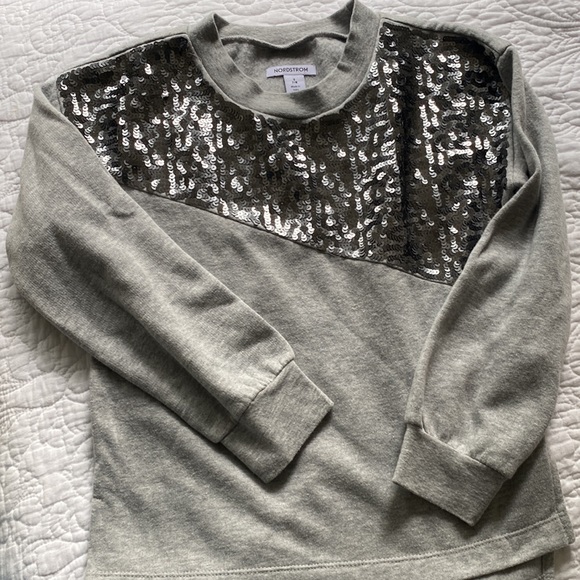 Sequins top - Picture 1 of 2